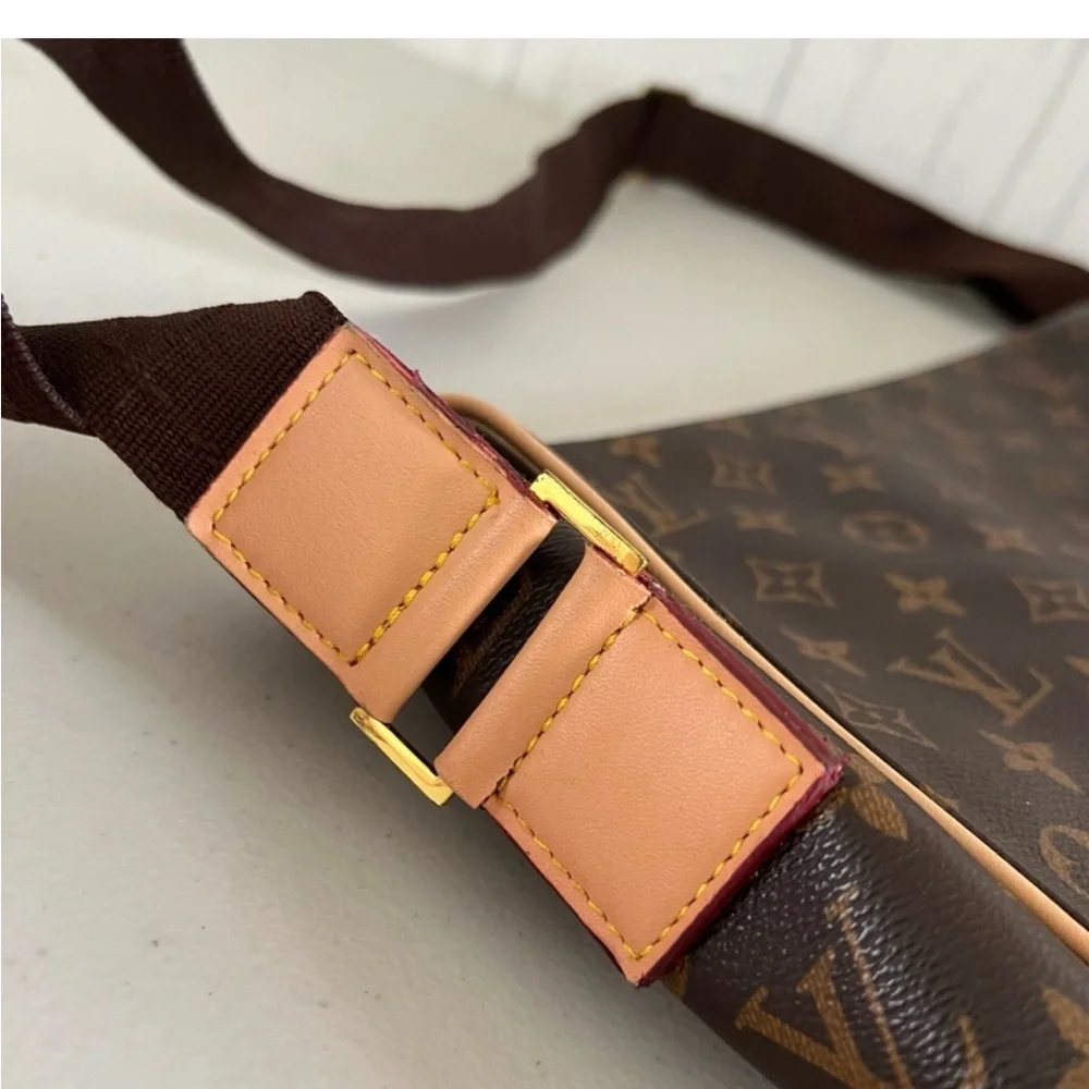 Louis Vuitton Brown Monogram Messenger Bag with Gold Hardware